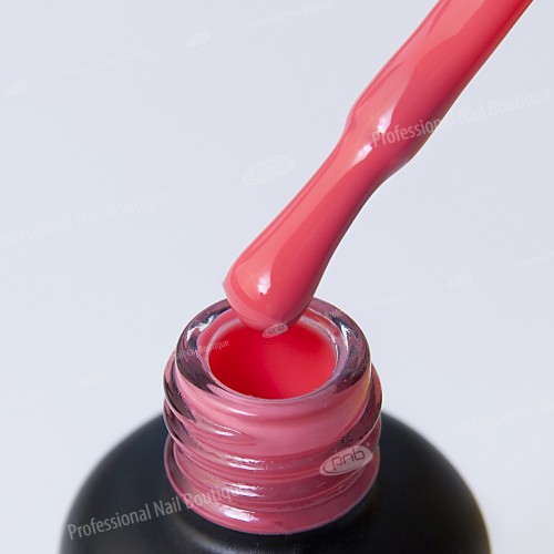 Цветной гель-лак для ногтей розовый PNB Basic Collection №016 Pink Peach, 8 мл